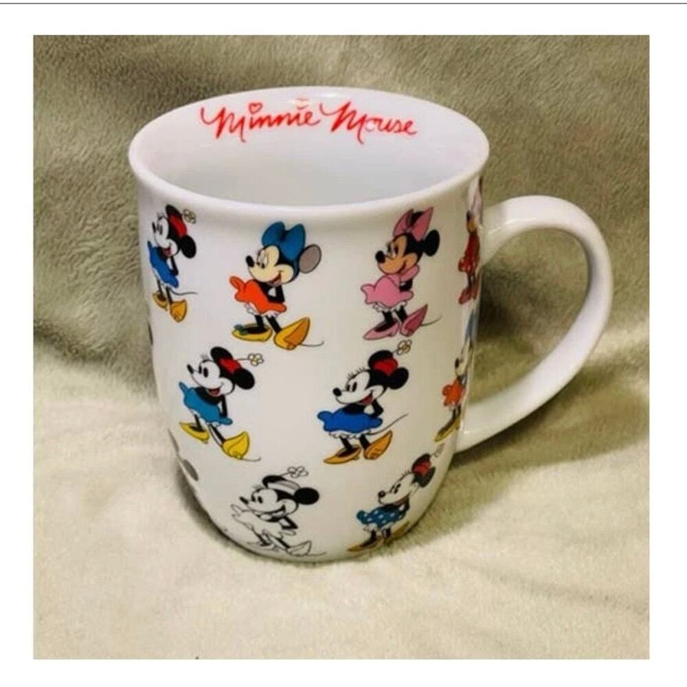 Disney Minnie Mouse Through the Years 16oz Porcelain Mug-NEW